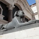 Palace Luxury 4* Σπλιτ