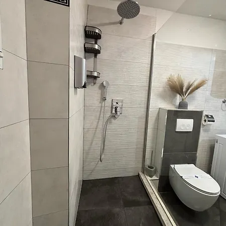 Palace Luxury بيت ضيافة سبليت